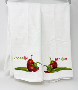 Abrazos Besos Red and Green Chile Tea Towel Set (White)